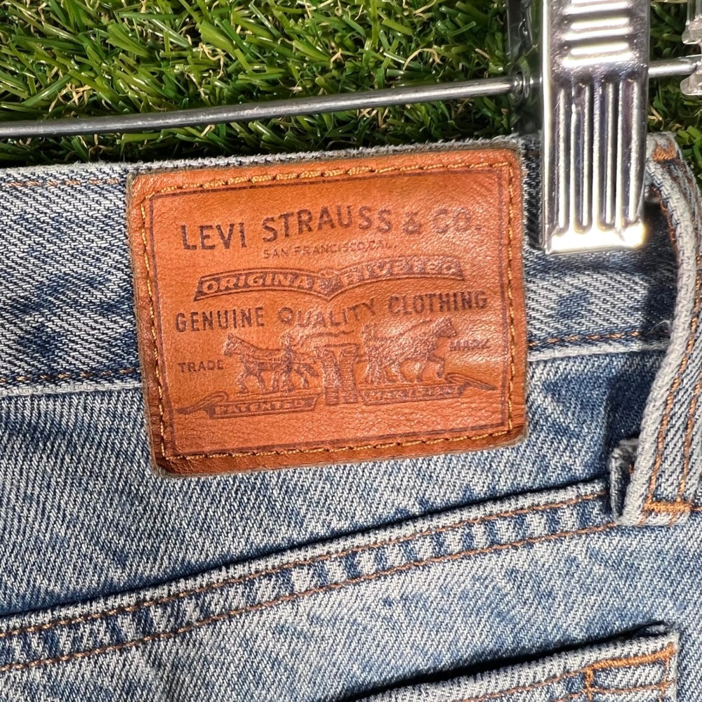 High-Rise Light Blue Women’s Jeans - Picture 2 of 6